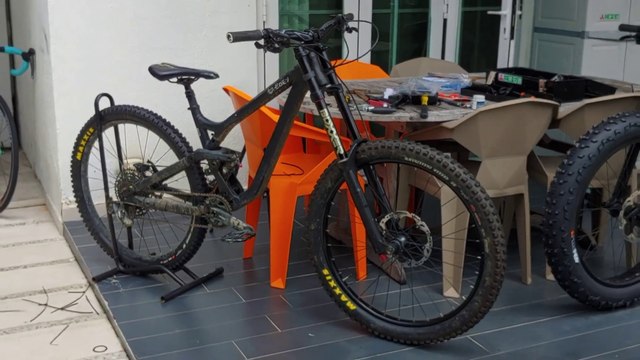 HOW TO INSTALL A DOWNHILL FORK on your Mountain Bike. (ENLUN Tuning™)