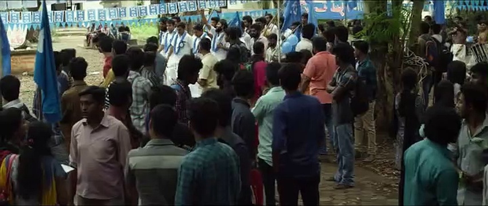 Oru Mexican Aparatha Malayalam Movie part 03