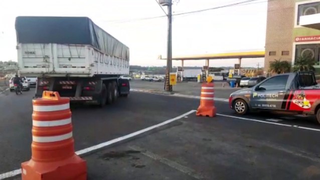 Final de semana inicia com fluxo intenso nas obras do Trevo Cataratas