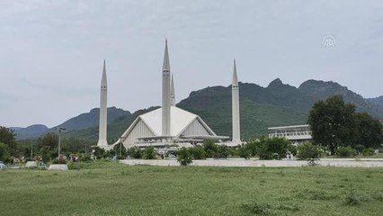 İSLAMABAD - Pakistan'da camilerde Türkiye için dua edildi