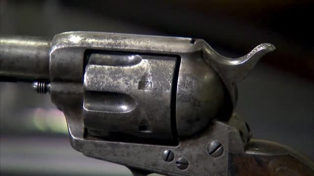 Subastan la pistola con la que mataron a Billy El Niño