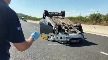 Ι.Χ. τούμπαρε στην εθνική οδό. Στο Νοσοκομείο 5μελής οικογένεια