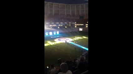 Ömer Çelik ve Nihat Özdemir sahaya çıktığına pişman oldu