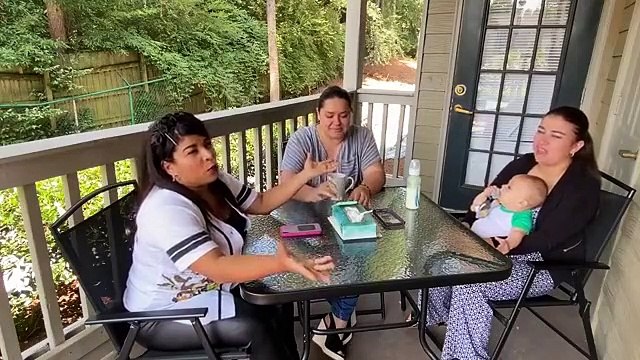 ¿Las mujeres están siendo chapeadas Viudas solteras desesperadas y hasta jovenes? Tertulia de mujeres en un foro de debate comentando cosas muy importantes y utiles