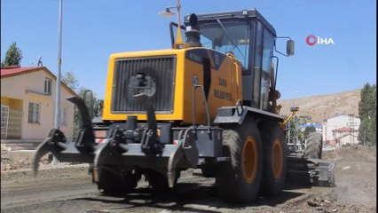 Zara Belediyesi üstyapı çalışmalarına hız verdi