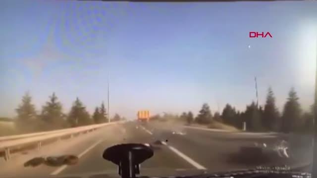 Kamyon şoförünün direksiyonu üzerine kırdığı motosikletli: Böyle yapacağını hissetsem uyarmazdım