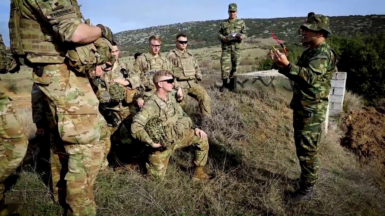 US Sky Soldiers - 503rd Parachute Infantry Regiment (Airborne) Live Munitions