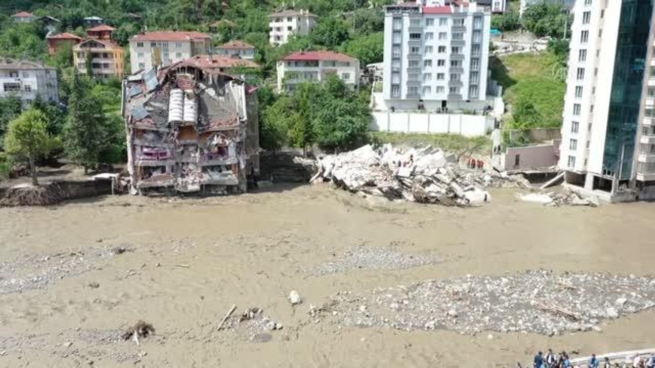 Son dakika haber | KASTAMONU - Bakan Kurum Bozkurt'ta incelemede bulundu