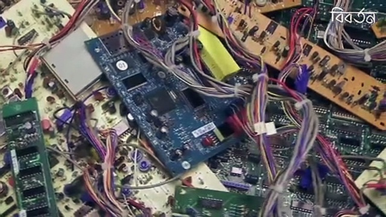 সবার চোখের সামনে থেকে যা ঘটে গেল, নিজে চোখে না দেখলে বিশ্বাস করা সম্ভব না।