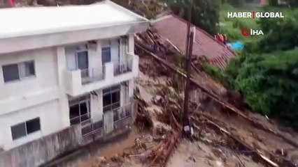 Japonya'da felaket: 1,5 milyon hane tahliye edilecek