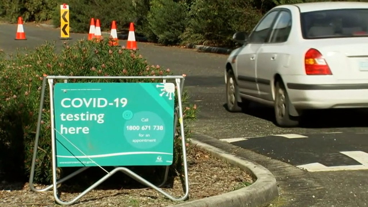 Sydney man who entered Tasmania with COVID fined by police