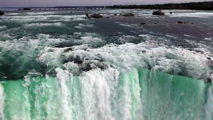 ナイアガラ滝　by宝田章吾