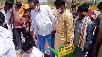 कन्या वाटिका का शुभारंभ कर लगाएं पौधे	N