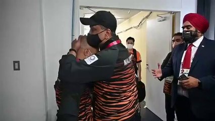 Dato Azizulhasni Awang & Dato Reezal Merican Naina Merican