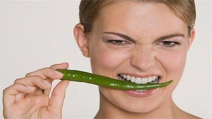 हरी मिर्च खाने से ऐसे लोगों को बचना चाहिए , वरना हो सकता है गंभीर नुकसान । Boldsky