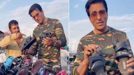 Sonu Sood  दिखे ठेले से खरीदारी करते , 120  की चप्पल का 50 रुपये लगाया दाम | FilmiBeat