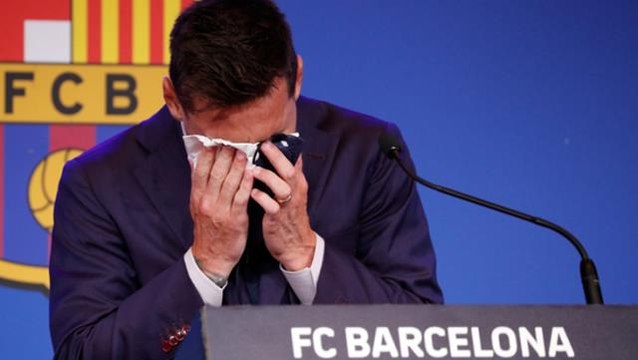 Messi'yi hiç böyle görmediniz! 13 yaşında girdiği Barcelona'dan ayrılırken hıçkıra hıçkıra ağladı