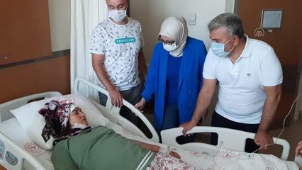 BALIKESİR - Yolcu otobüsü devrildi: 15 kişi öldü, 17 kişi yaralandı (3)