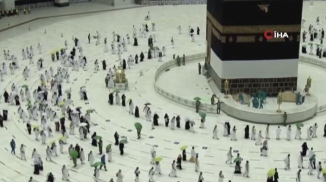 Suudi Arabistan'dan Umre açıklaması