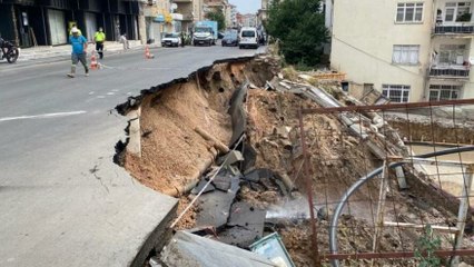 Ankara'da istinat duvarının çökme anları kamerada