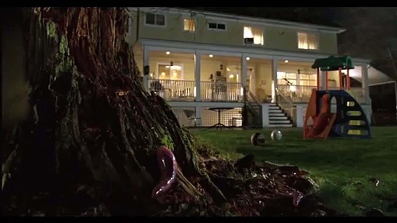Slither - Trailer