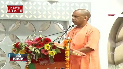 आगरा में कोरोना वॉरियर्स के सम्मेलन में यूपी के CM योगी आदित्यनाथ और भाजपा अध्यक्ष जेपी नड्डा