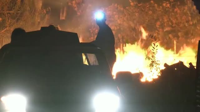 El fuego azota descontrolado Grecia destruyendo bosques,casas y negocios 12 dias consecutivos