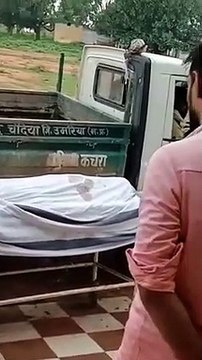 मानवता फिर शर्मसार, कचरा वाहन में ले जाना पड़ा शव