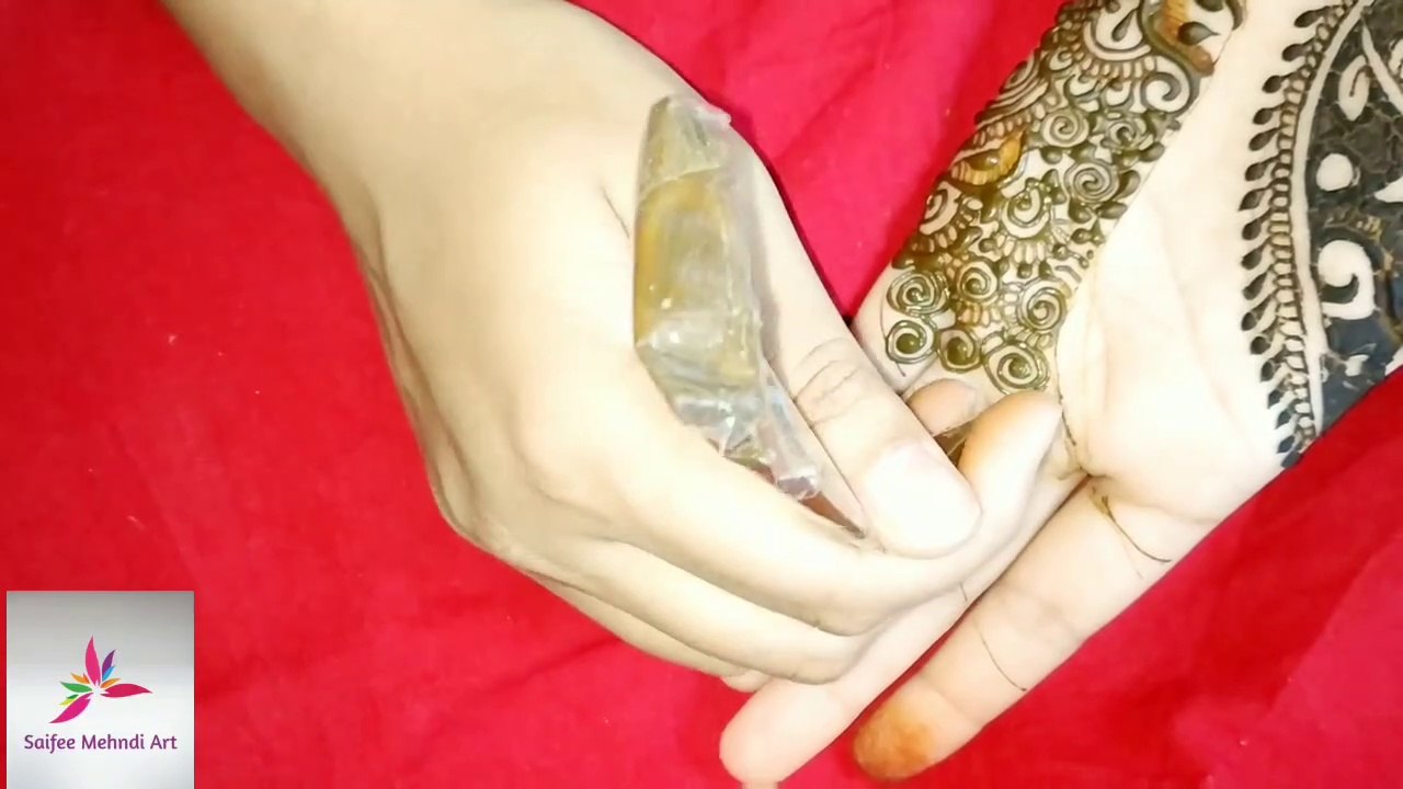 Easy Designer Arabic henna mehndi design  - uniqe wedding front hand mehndi - reverse henna mehndi design - cut work mehndi design - party mehndi design  - Habiba Mehndi art