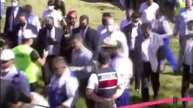 Son dakika haberi... BALIKESİR - 61. Geleneksel Kurtdereli Yağlı Güreşleri'nin başpehlivanı Ali Gürbüz oldu