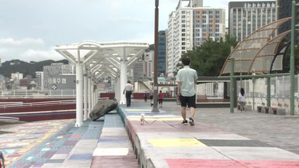 부산지역 태풍 영향 '미미'...강풍주의보 발표 중 / YTN