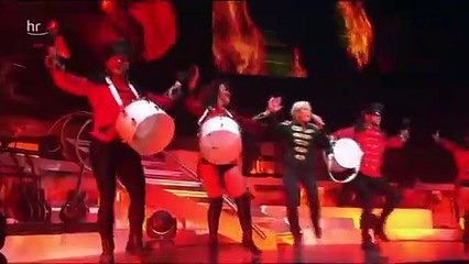 Helene Fischer tanzt und singt russisch