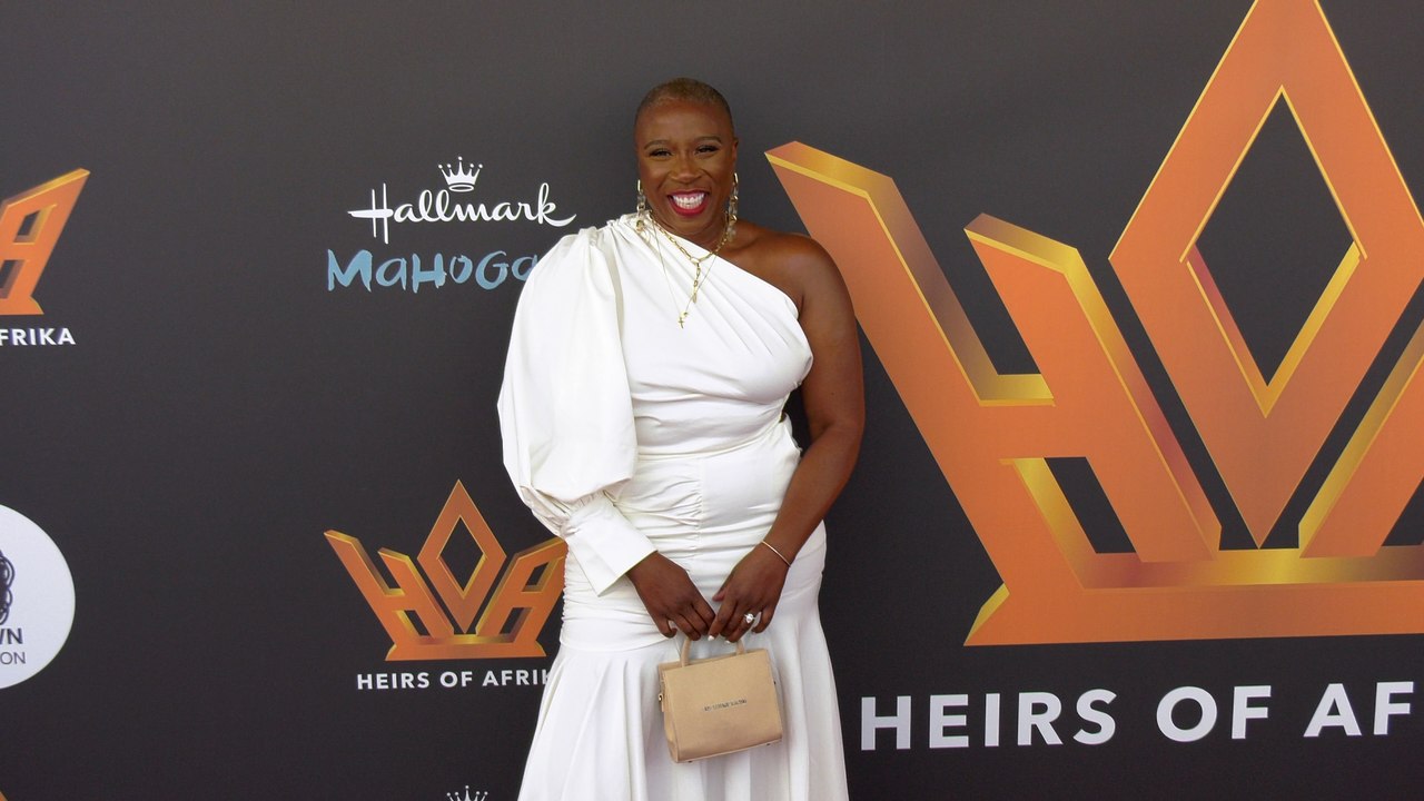 Aisha Hinds "Heirs Of Afrika 4th Annual International Women of Power Awards" Red Carpet Fashion