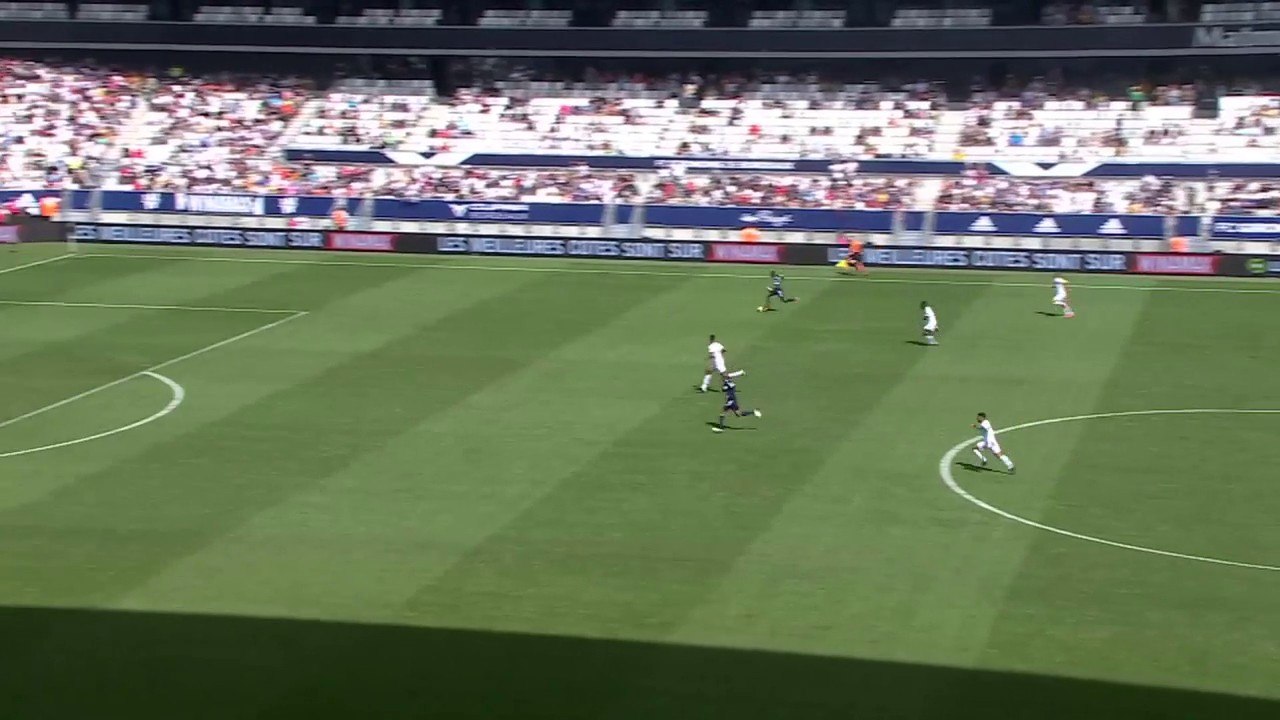 Bordeaux v Clermont Foot