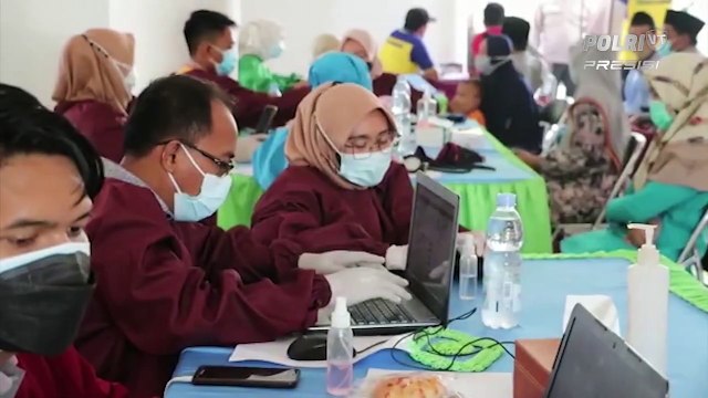 Kapolres Rembang Tinjau Vaksinasi Merdeka