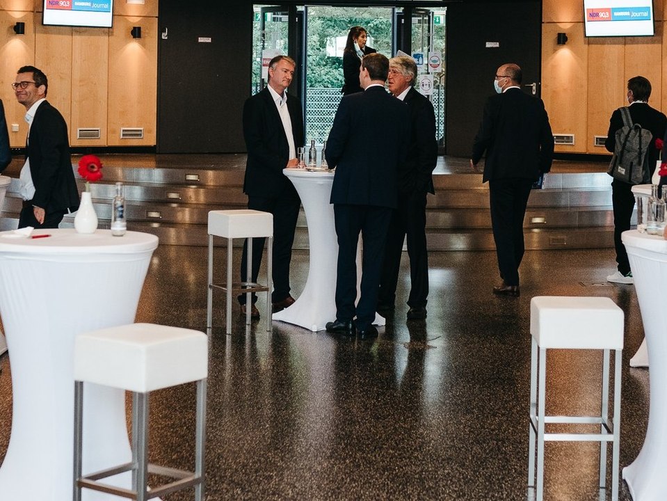 Eurominds: experten und promis diskutieren über unsere zukunft