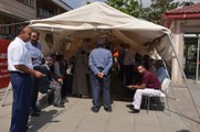 Muş'ta kurulan Kovid-19 aşı çadırı ilgi görüyor