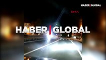 Birbirinin üzerine süren TIR sürücüleri kamerada