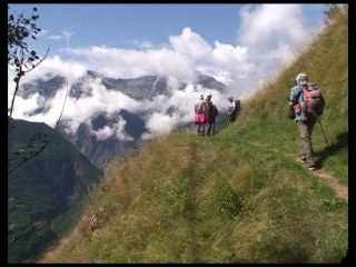 Sentier du Facteur - Les Cours - Auris-en-Oisans  38142_(1)