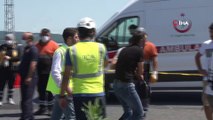 Kuzey Marmara Otoyolunda lastiği patlayan tır bariyerlere saplandı: 1 ölü