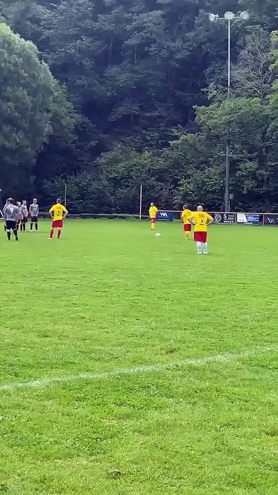 Martelange (Rés.) - Neufchateau A : But sur coup franc de L. Dechesne