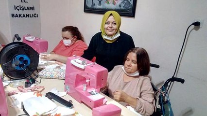 Özel insanlara altın bilezik