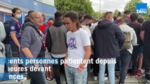 Les supporters du PSG attendent Lionel Messi