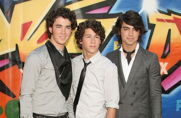 Jonas Brothers sobre canção da banda no encerramento das Olimpíadas: 'Honrados'