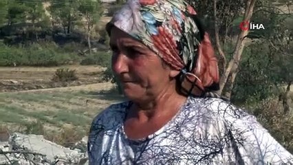 Kendisi yardıma gitti; evi yandı, 120 koyunu telef oldu
