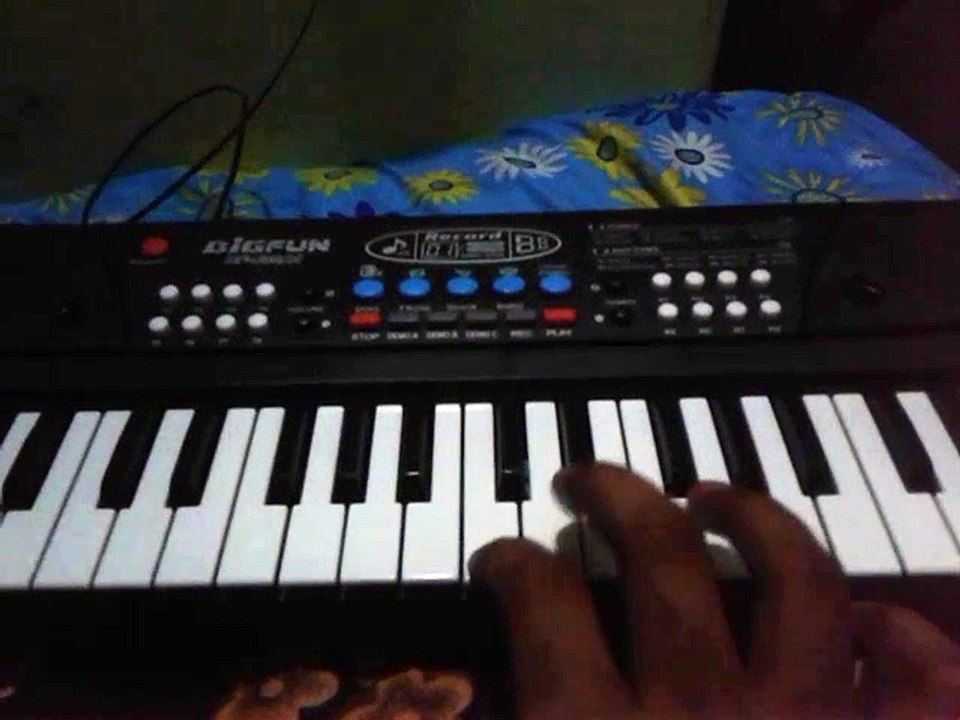 Kadhal Rojave