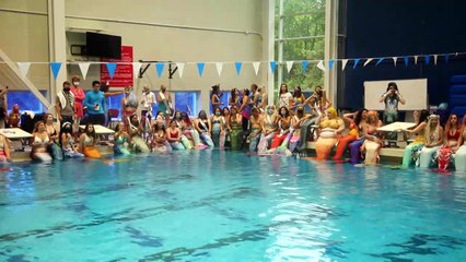 مدينة أميركية تستضيف "أكبر تجمع لحوريات البحر في العالم"