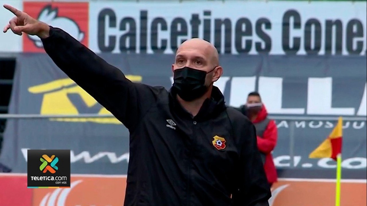 td7-marin-a-horas-de-convertirse-en-tecnico-alajuelense-090821