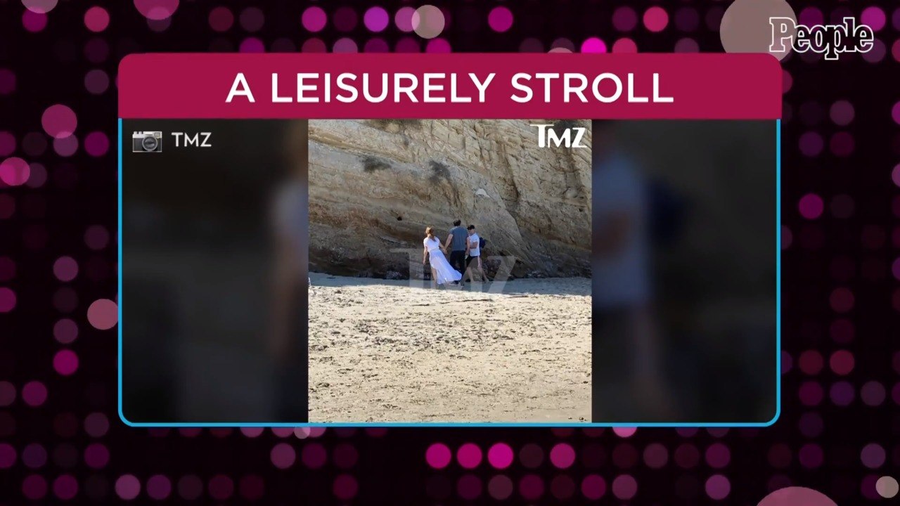 Matt Damon Joins Ben Affleck and Jennifer Lopez on Malibu Beach Stroll as Couple Hold Hands