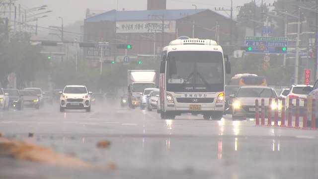 [날씨] '말복', 더위 누그러져...내륙 강한 소나기 / YTN